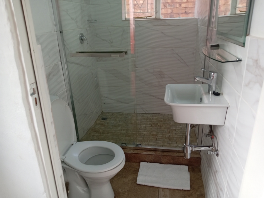 11 Bedroom Property for Sale in De Wildt North West